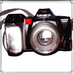 Vintage Minolta Maxxum 7000i 35mm Film Camera